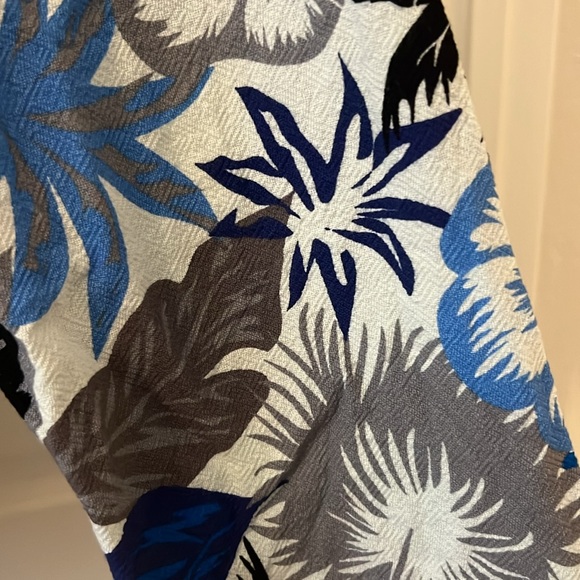 KS Island swim coverup poncho w/hood and pocket blu/wht Hawaiian floral 2X plus - Picture 4 of 16